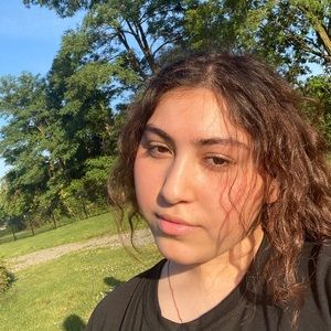 Meet your Posher, May